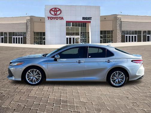2019 Toyota Camry XLE