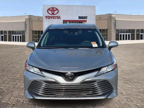 2019 Toyota Camry XLE