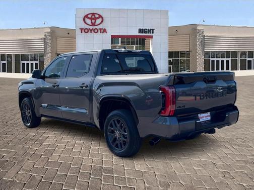 2023 Toyota Tundra Platinum