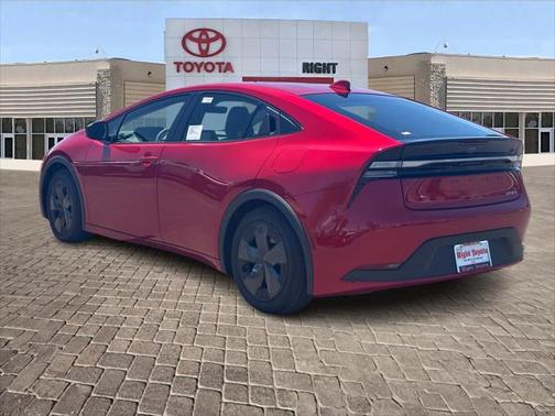 2025 Toyota Prius L