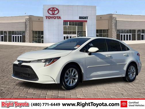 2022 Toyota Corolla LE