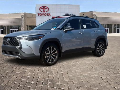 2025 Toyota Corolla Cross XLE