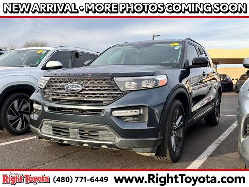 2024 Ford Explorer XLT