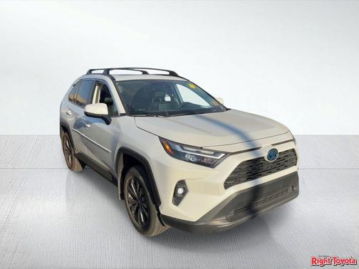 2024 Toyota RAV4 Hybrid XLE Premium