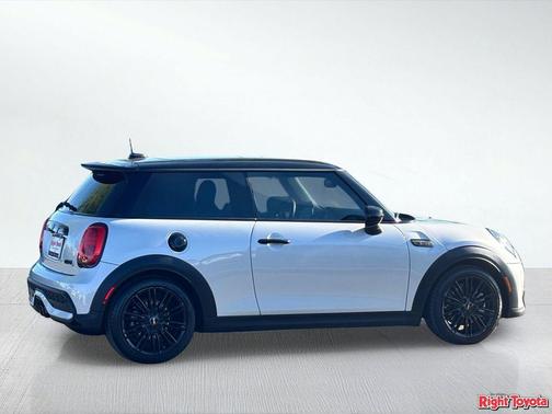 White Silver 2022 MINI Hardtop Cooper S
