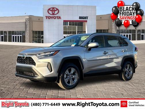 2024 Toyota RAV4 XLE