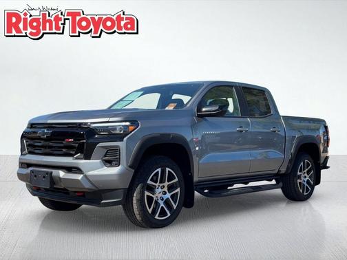 Sterling Gray Metallic 2023 Chevrolet Colorado Z71