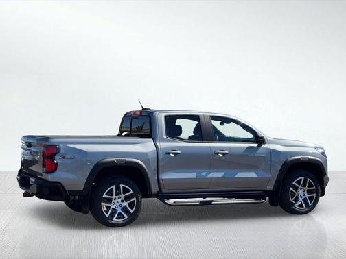 Sterling Gray Metallic 2023 Chevrolet Colorado Z71