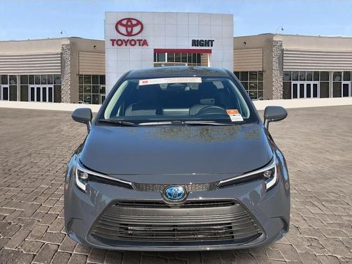 2025 Toyota Corolla Hybrid LE
