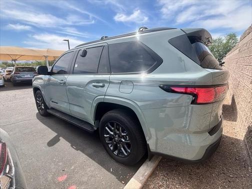 2024 Toyota Sequoia SR5