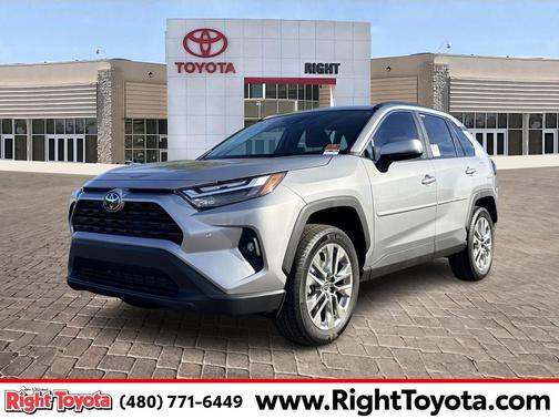 2025 Toyota RAV4 XLE Premium