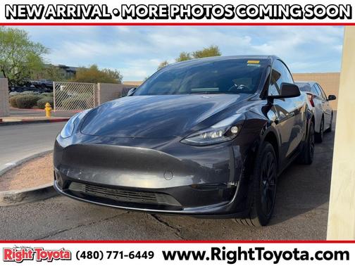 2024 Tesla Model Y Long Range Dual Motor All-Wheel Drive