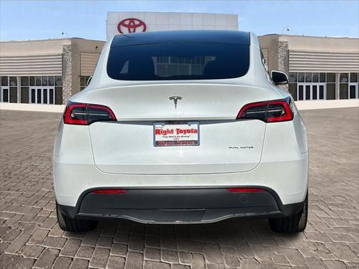 2021 Tesla Model Y Long Range Dual Motor All-Wheel Drive
