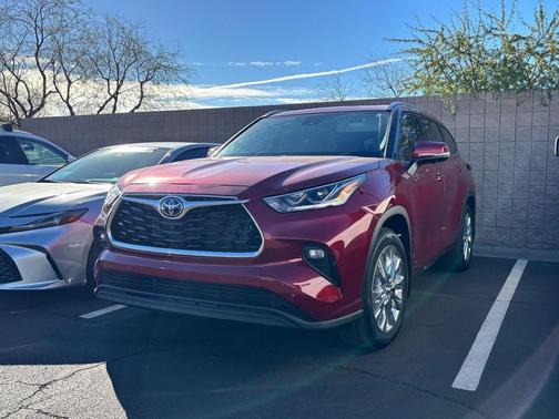 2026 Toyota Highlander Limited