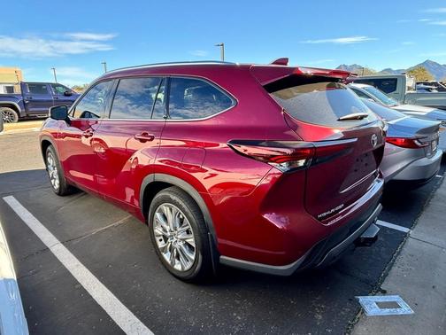 2026 Toyota Highlander Limited