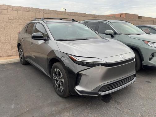 2025 Toyota bZ4X XLE