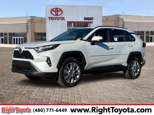 2025 Toyota RAV4 XLE Premium