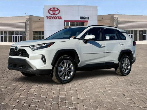 2025 Toyota RAV4 XLE Premium