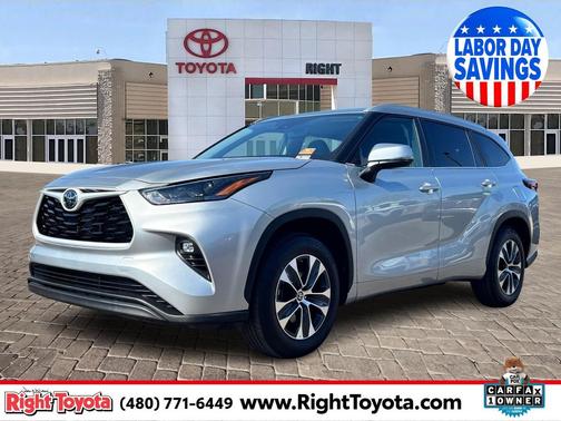 2024 Toyota Highlander XLE
