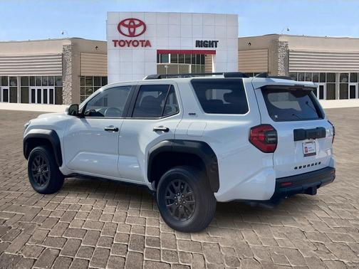2025 Toyota 4Runner SR5