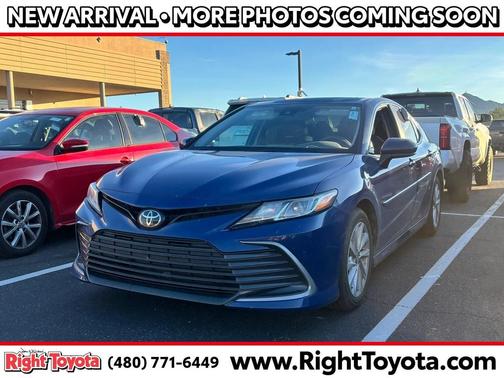 2024 Toyota Camry LE