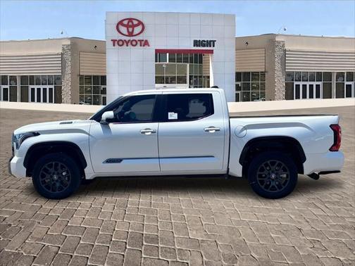2025 Toyota Tundra Hybrid Platinum