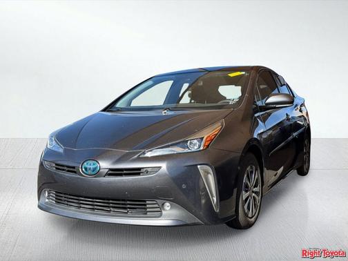 Magnetic Gray Metallic 2019 Toyota Prius LE