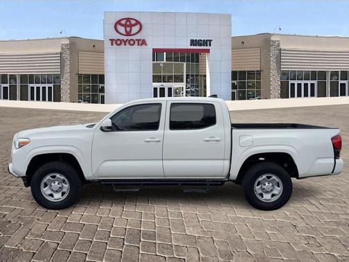 2022 Toyota Tacoma SR