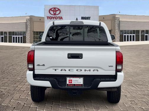 2022 Toyota Tacoma SR