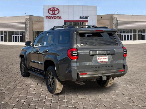 2026 Toyota 4Runner SR5