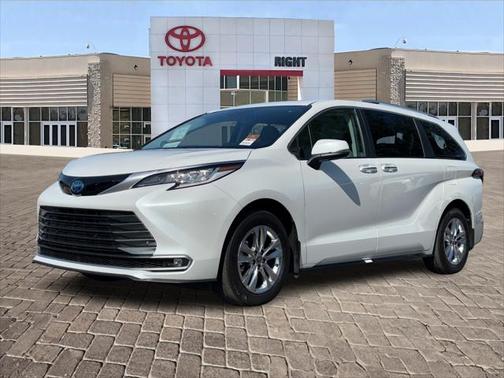 2023 Toyota Sienna Limited 7-Passenger