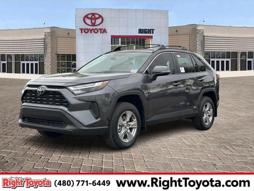 2025 Toyota RAV4 Hybrid XLE