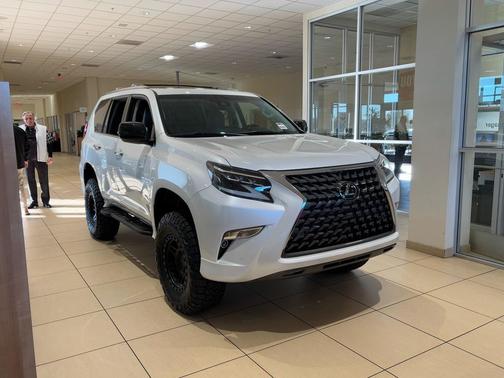 2023 Lexus GX 460 Premium