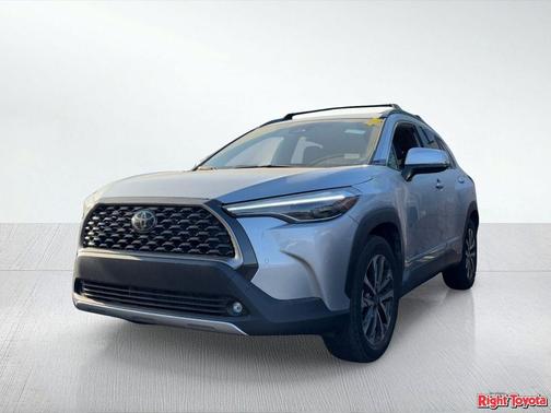 2023 Toyota Corolla Cross XLE