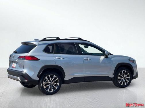 Sonic Silver 2023 Toyota Corolla Cross XLE