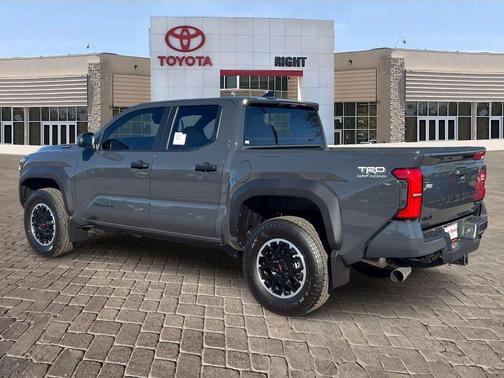 2025 Toyota Tacoma Hybrid TRD Off Road
