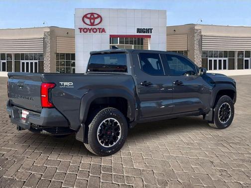 2025 Toyota Tacoma Hybrid TRD Off Road