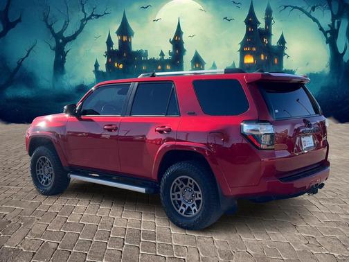 2022 Toyota 4Runner SR5