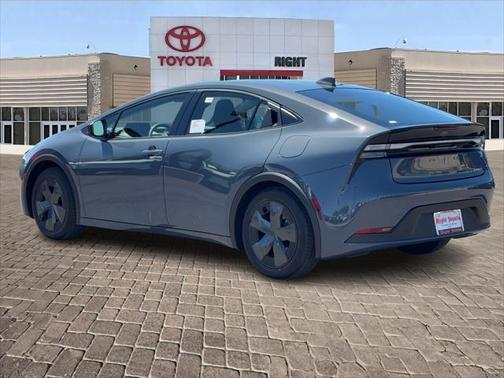 2025 Toyota Prius L
