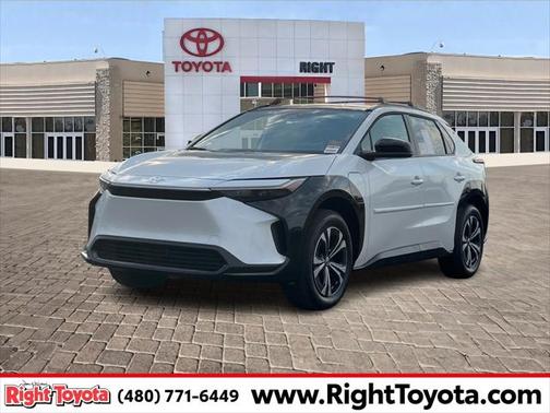 2025 Toyota bZ4X XLE