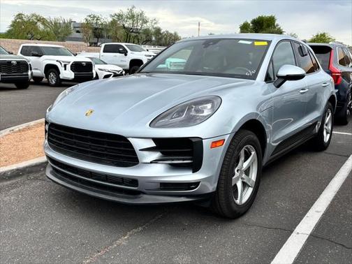 2021 Porsche Macan Base