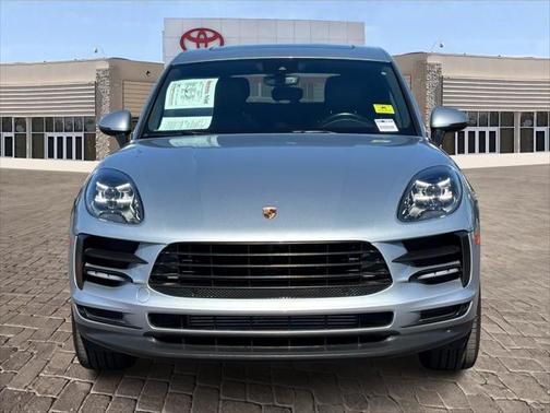 2021 Porsche Macan Base