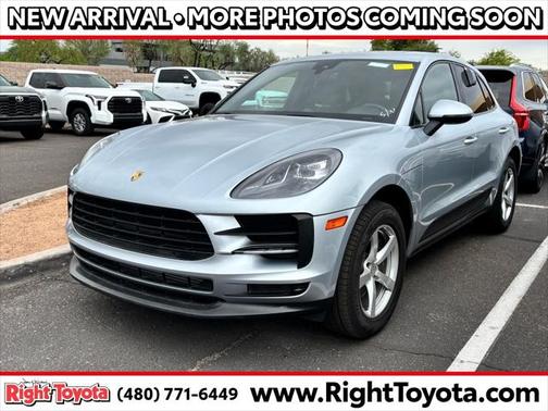 2021 Porsche Macan Base