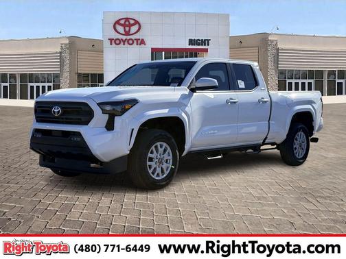 0040 2026 Toyota Tacoma SR5 Truck