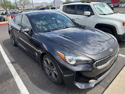 2020 Kia Stinger GT-Line