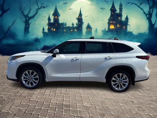 2022 Toyota Highlander Limited