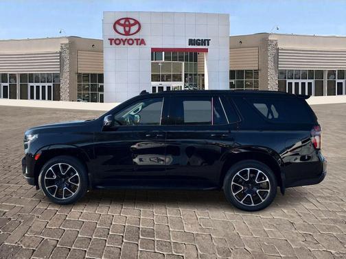 2022 Chevrolet Tahoe 4WD RST