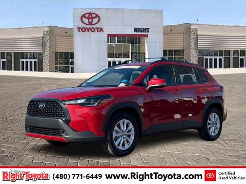 2023 Toyota Corolla Cross LE