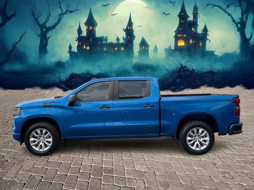 2022 Chevrolet Silverado 1500 Custom