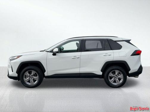 Ice Cap 2025 Toyota RAV4 XLE
